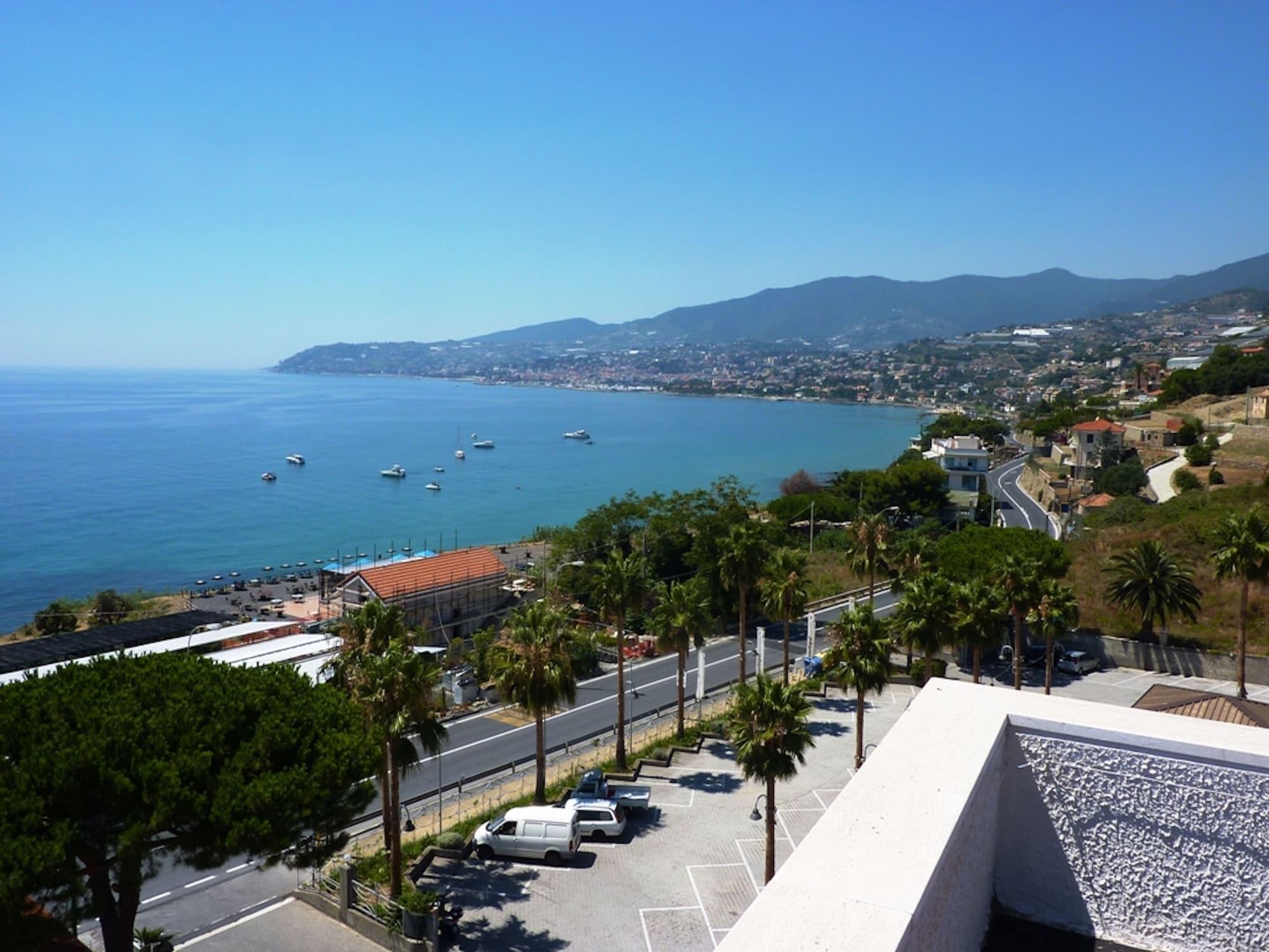 Hotel Ariston Montecarlo San Remo Extérieur photo