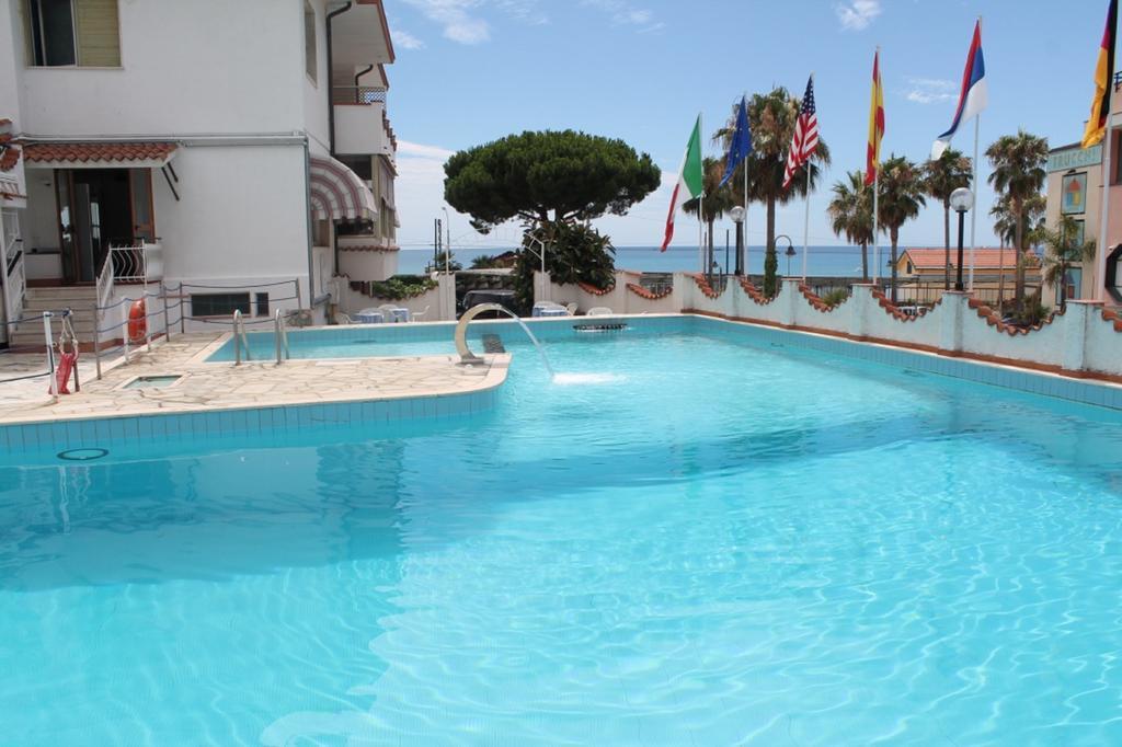 Hotel Ariston Montecarlo San Remo Extérieur photo