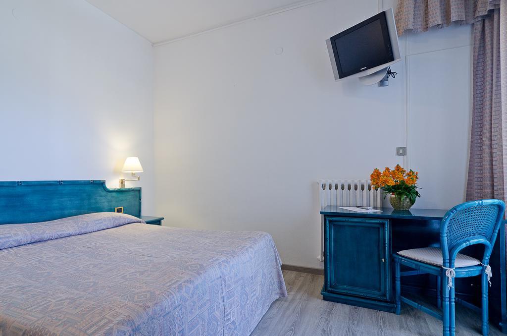 Hotel Ariston Montecarlo San Remo Extérieur photo