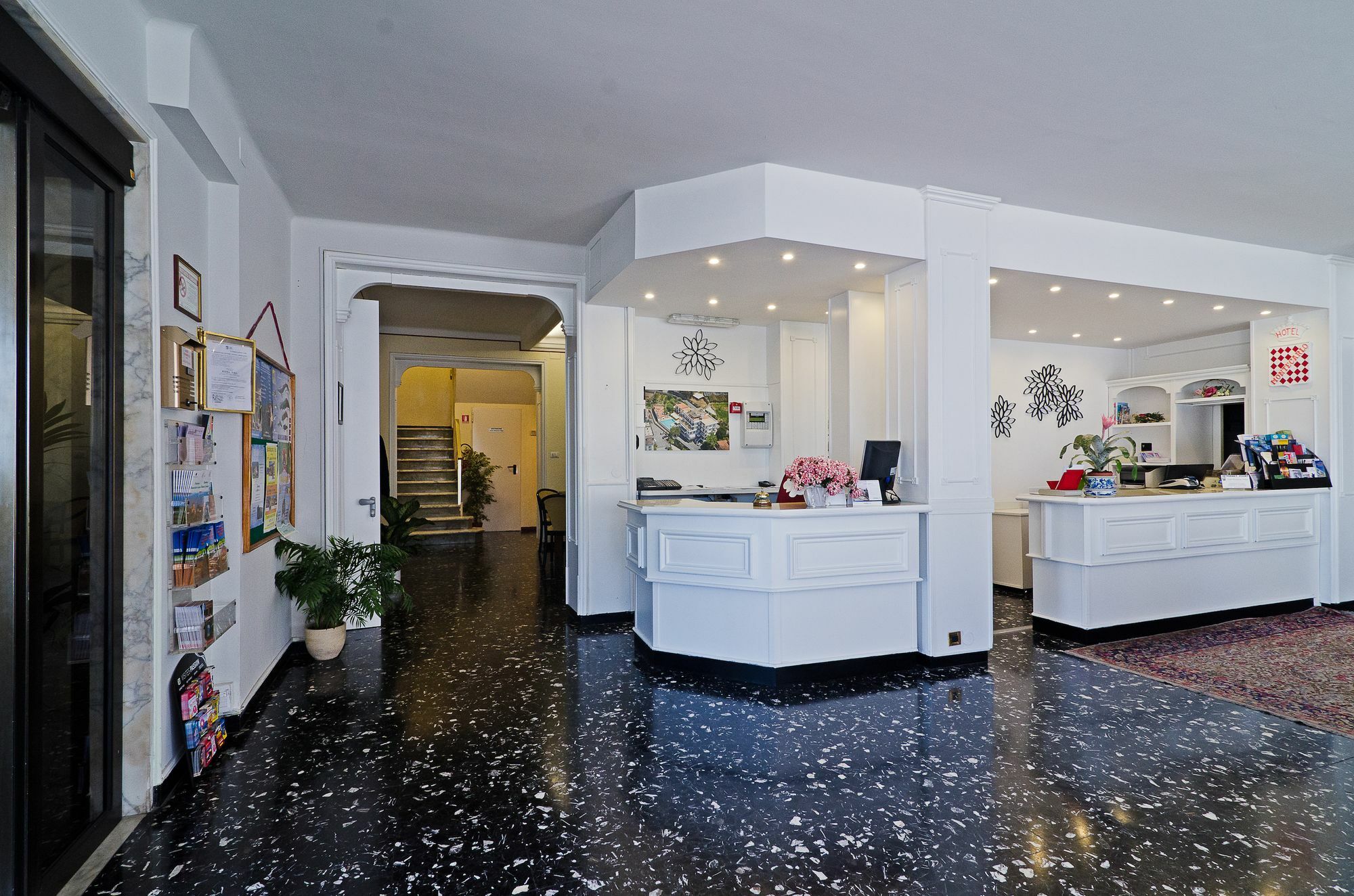 Hotel Ariston Montecarlo San Remo Extérieur photo