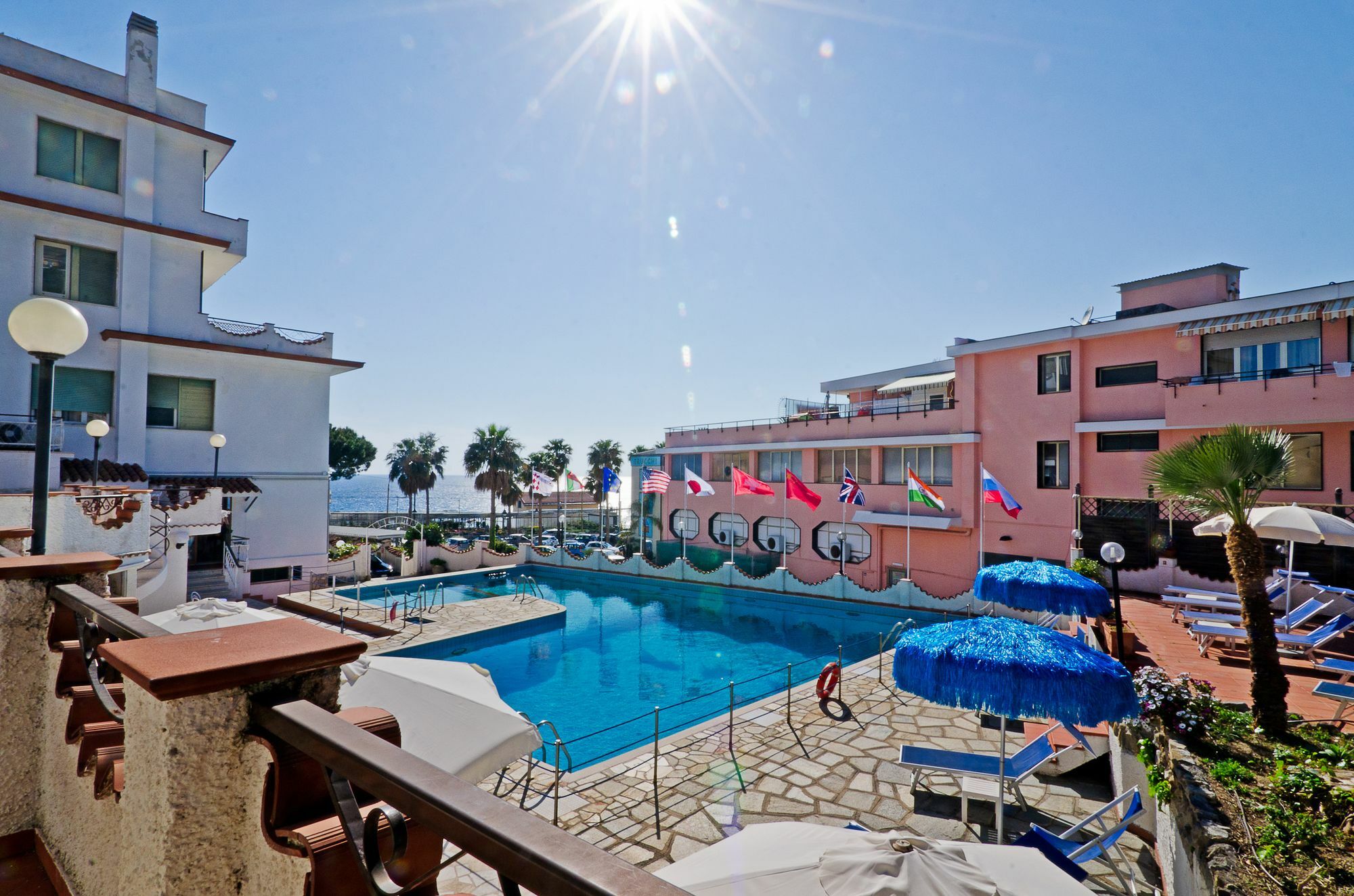 Hotel Ariston Montecarlo San Remo Extérieur photo